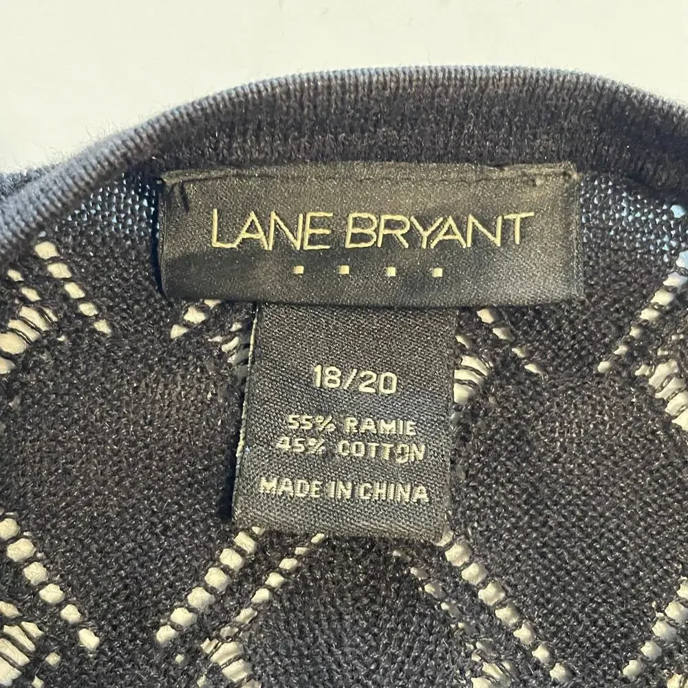 Lane Bryant Pointelle Sweater Womens Size 18/20 Black V-Neck Flattering 2X - Picture 5 of 8